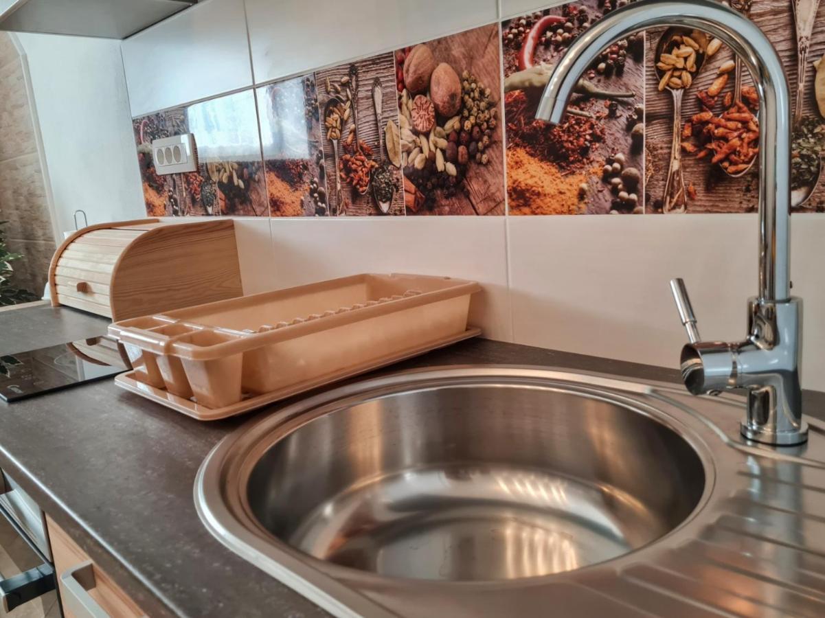 Apartman Goga With Pool And Jacuzzi Labin  Extérieur photo