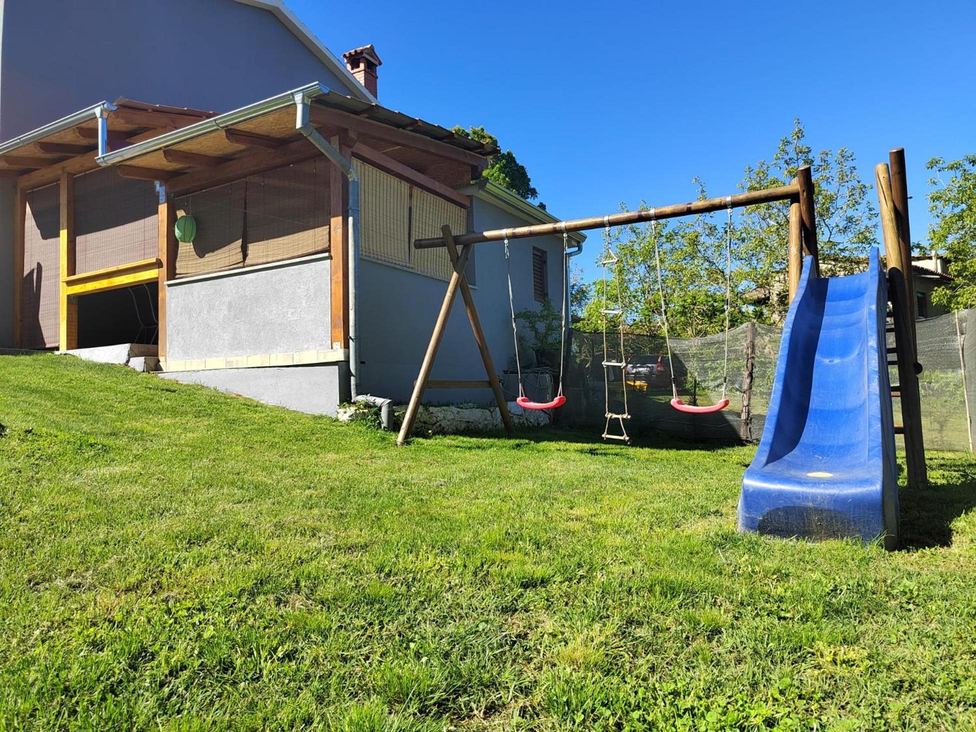 Apartman Goga With Pool And Jacuzzi Labin  Extérieur photo